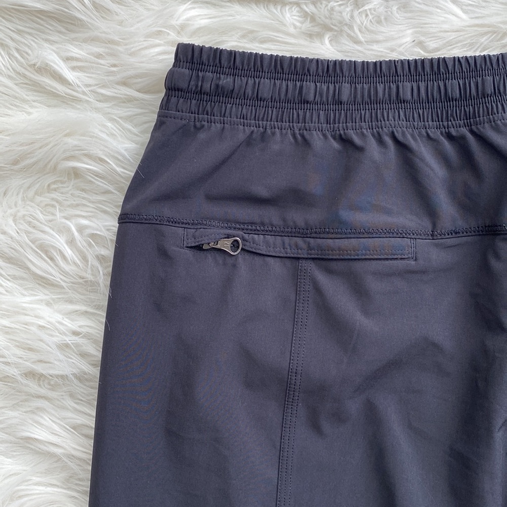 Lululemon | Step Lively Crop - Picture 11 of 15